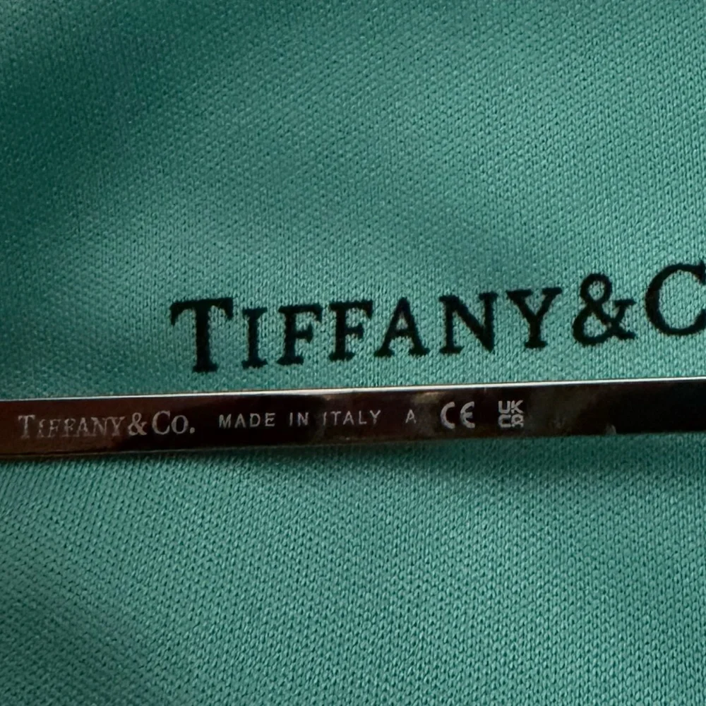 TIFFANY & CO. TF3072 6021/3B Butterfly Frame Sunglasses - Picture 9 of 12